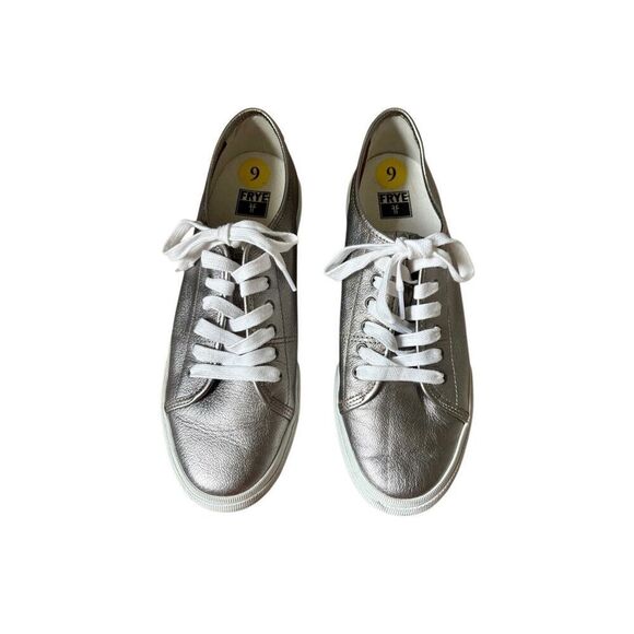 FRYE GIA LOW LACE PLATFORM SNEAKERS METALLIC SILVER SIZE 10 - Picture 1 of 7